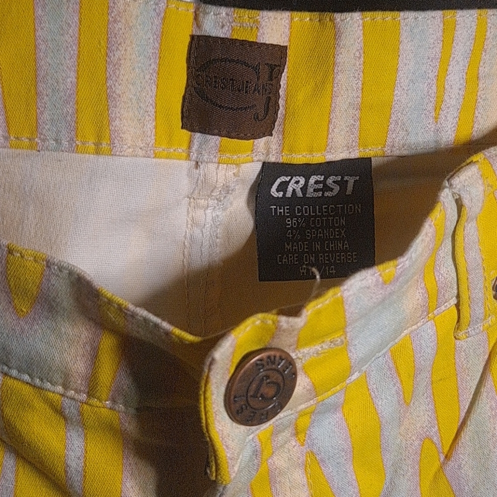 CREST Denim - Picture 2 of 4